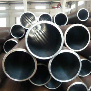 Tube en acier pr&ecirc;t &agrave; aff&ucirc;ter pour la fabrication de v&eacute;rins hydrauliques