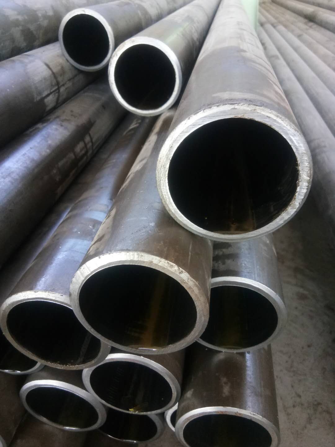 Fabricant professionnel de tubes aiguis&eacute;s | Tubes de cylindre hydraulique